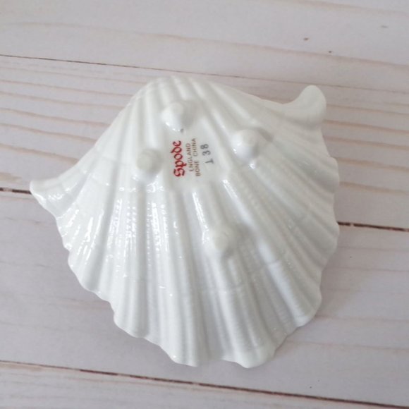 Spode Beaumont Footed Shell Candy/Trinket Dish   2885 - Picture 8 of 9